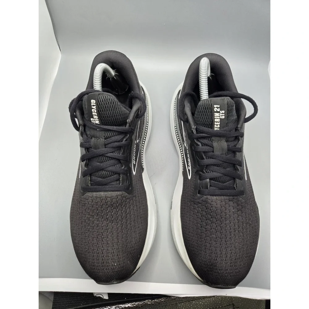 Brooks elevate your
